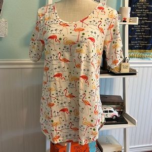 FLAMINGOS NWT LULAROE TUNIC oversized (could fit a small/medium)
